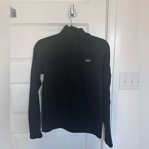Patagonia pull over -women’s medium